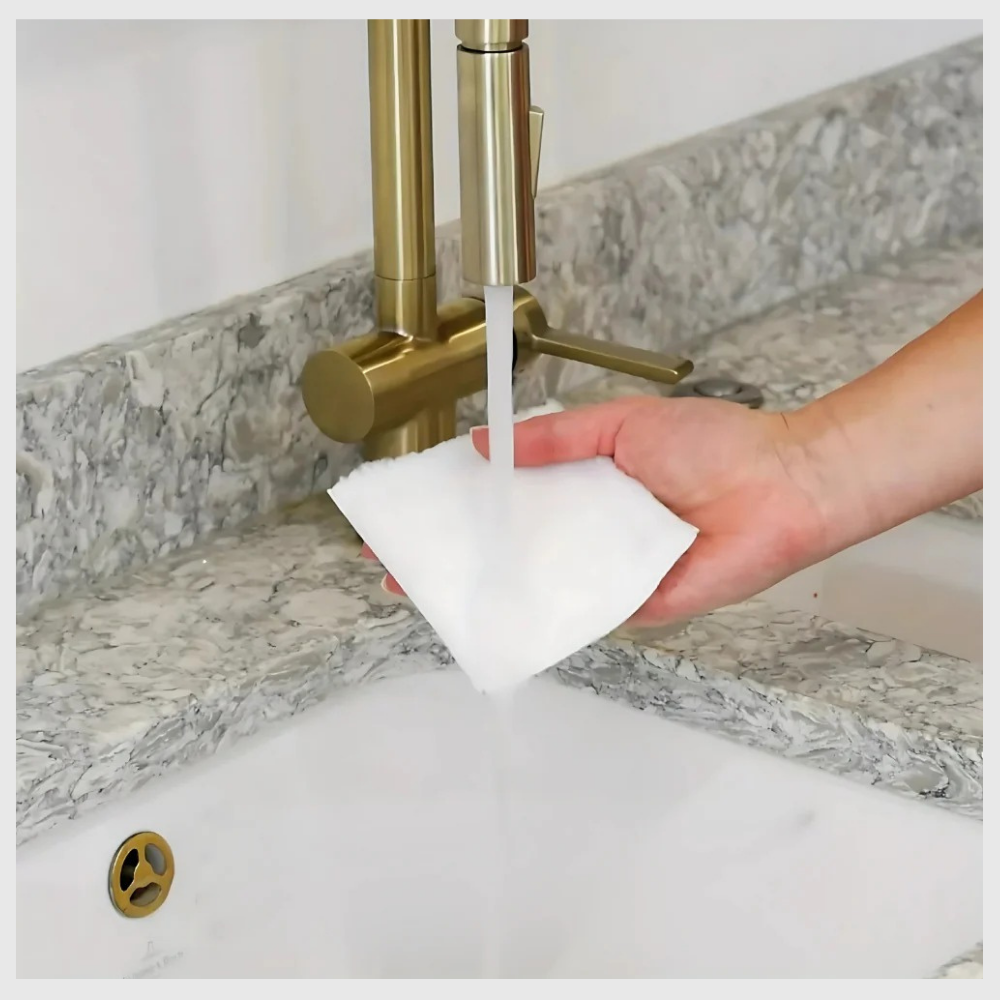 NettoieCoin™ Nettoyant pour plinthes
