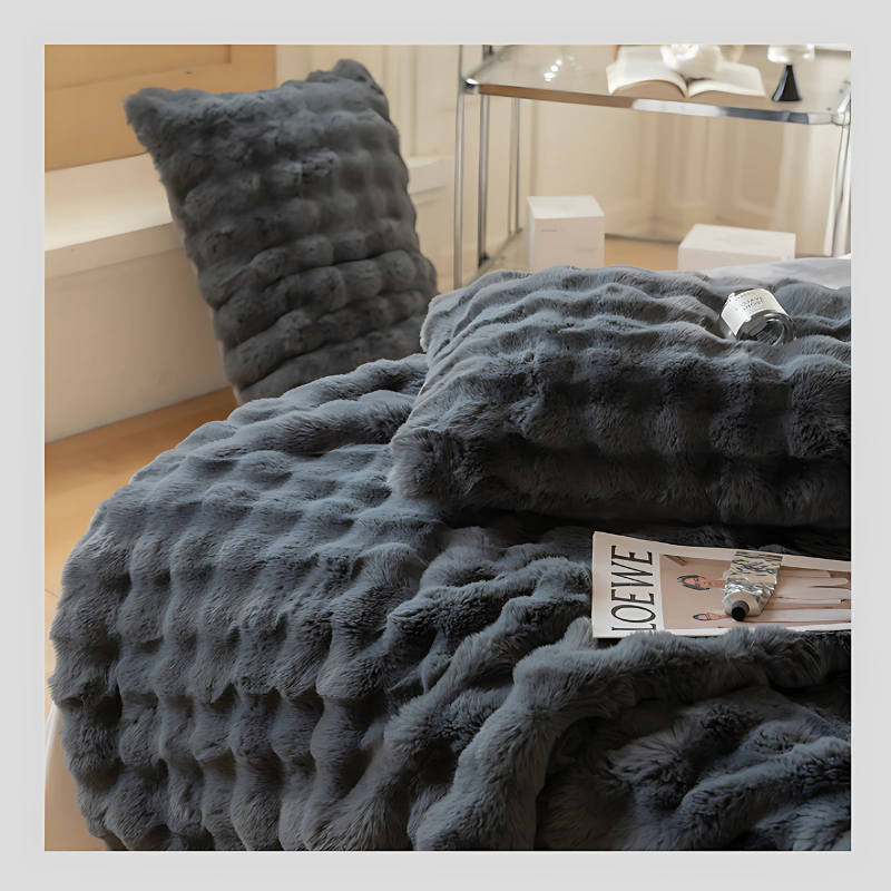 đ„Offre spĂ©cialeđ„ Couverture de luxe double face en laine de lapin Quebecoolâą