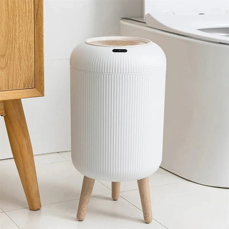 Poubelle Automatique Intelligente – Hygiène & Confort au Quotidien
