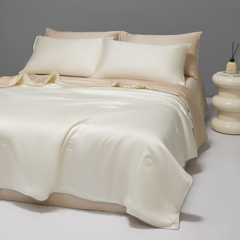 Couette rafraîchissante d'été brodée