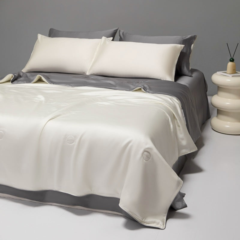 Couette rafraîchissante d'été brodée