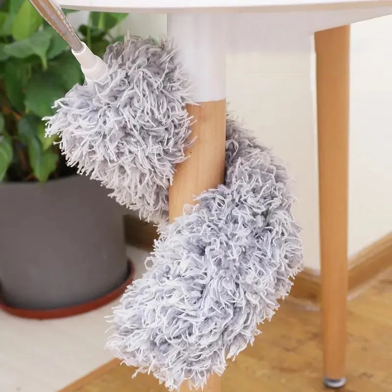 Brosse à plumeau extensible en microcarence