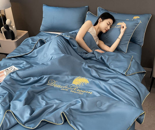 Couette rafraîchissante d'été brodée