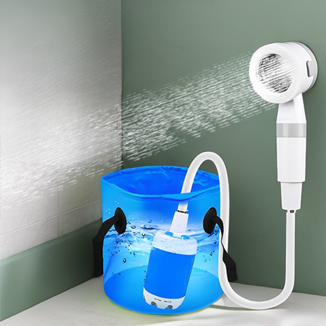 EcoShower™ – Pompe Rechargeable de Douche Compacte