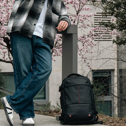 Le Sac Futé — Voyage cabine sans frais de bagage, garanti.