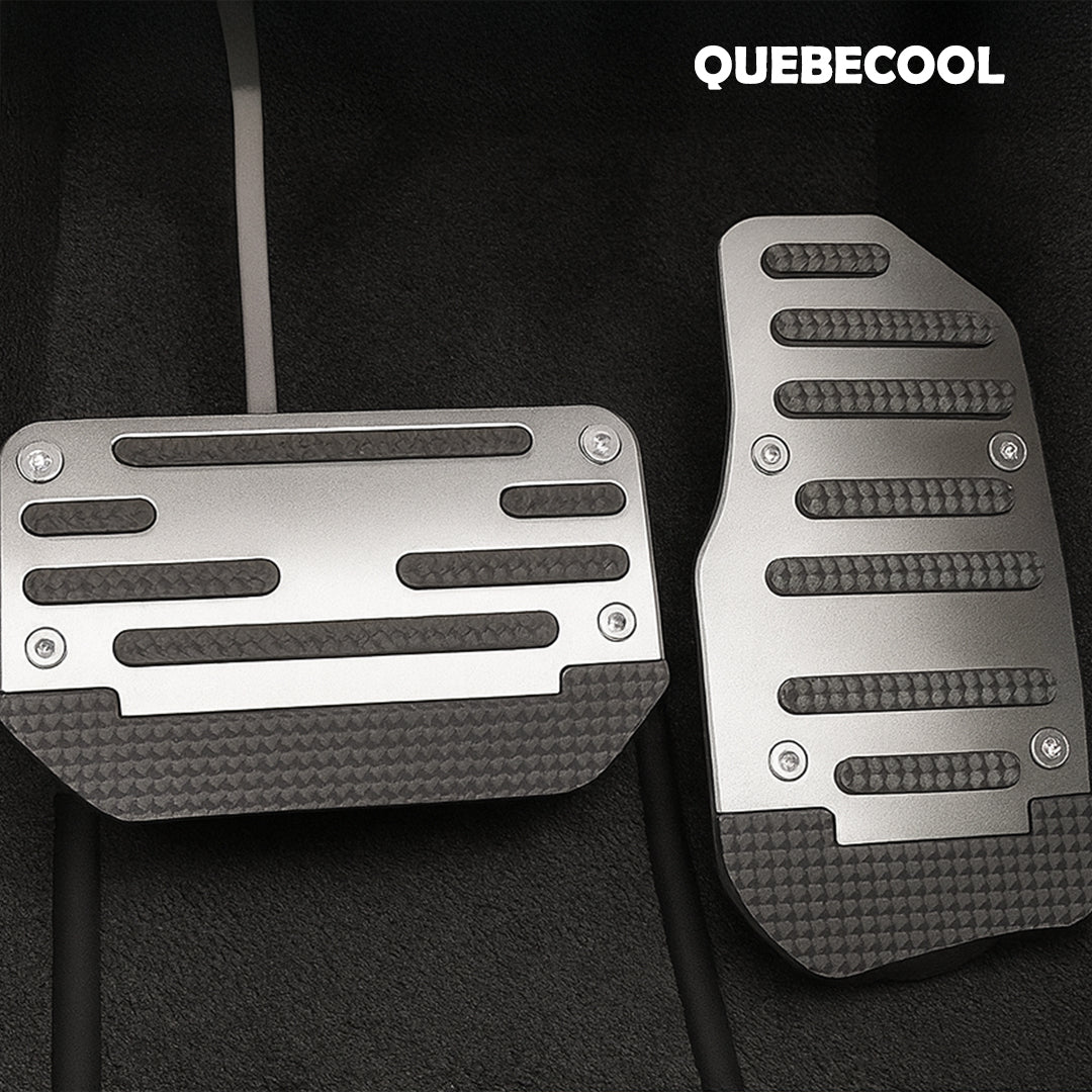SécuriPied™ – Couvre Pédales Antidérapants Universels pour Voiture