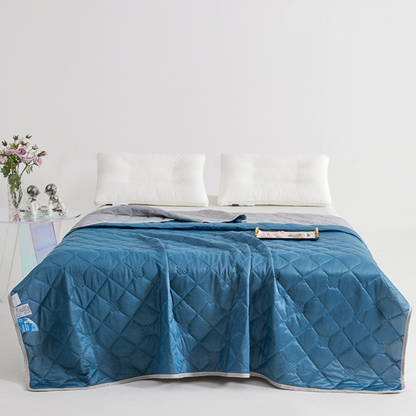 Couette Fraîcheur SilkAir™ | Dormez au frais toute la nuit.