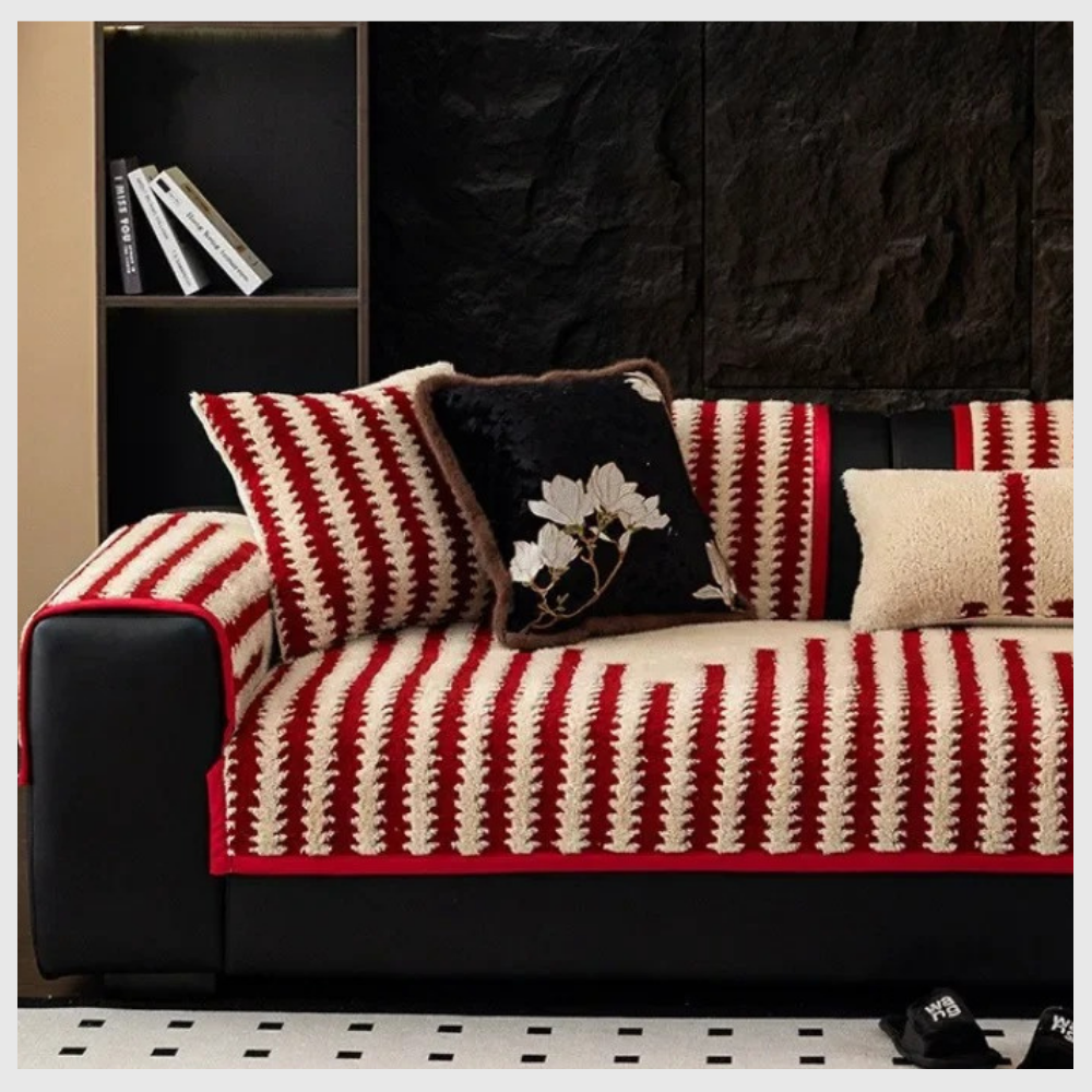 PlushGuard™ – Couvre-Sofa Antidérapant