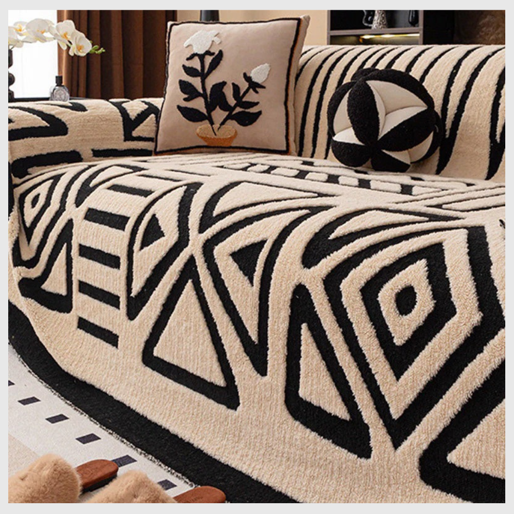 PlushGuard™ – Couvre-Sofa Antidérapant