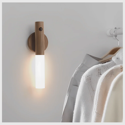 LumiNoir™Veilleuse LED murale sans fil