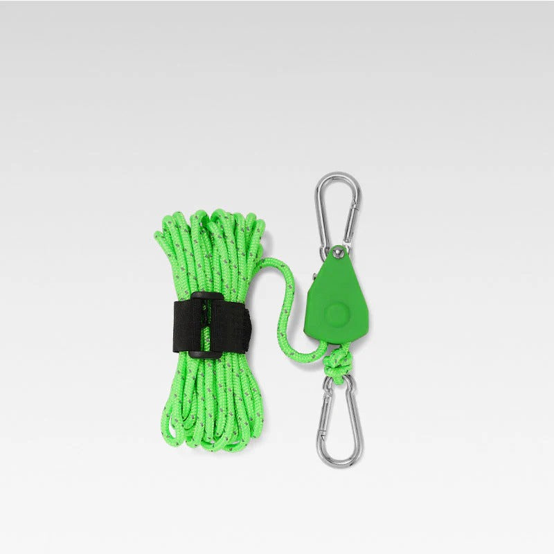 CampFix™ – Corde Ajustable Haute Résistance