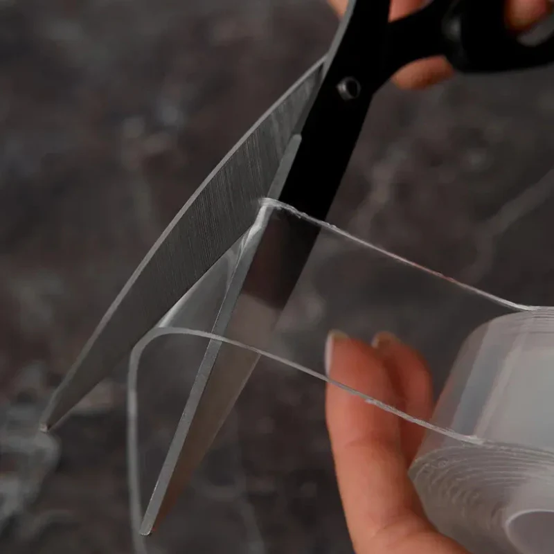 FixiClear™ – Ruban Ultra-Résistant